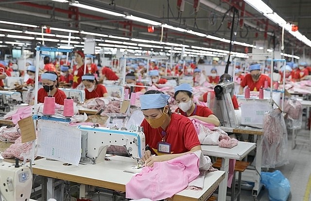 Workers at Wooin Vina Co., Ltd. As of August 31, the total registered foreign direct investment in Việt Nam reached over US$20.52 billion. Photo: VNS Workers at Wooin Vina Co., Ltd. As of August 31, the total registered foreign direct investment in Việt Nam reached over US$20.52 billion. Photo: VNS