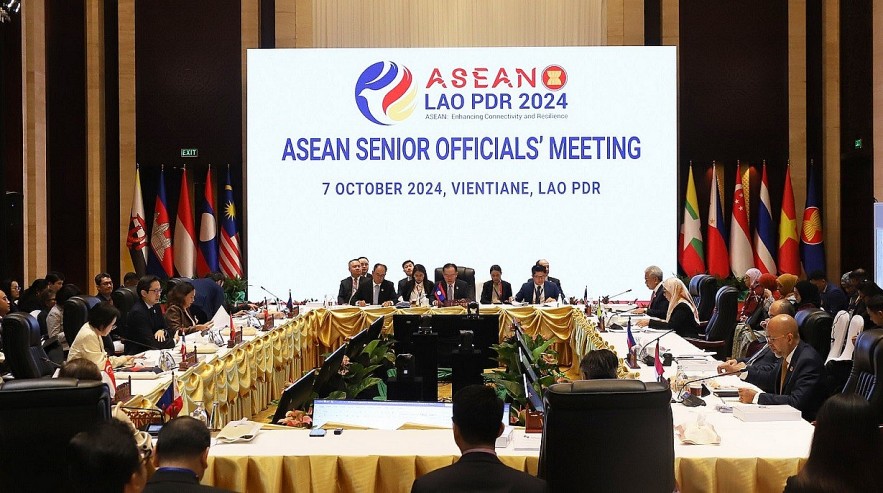 Vietnam Contributes to the Success of 44th, 45th ASEAN Summits Vietnam Contributes to the Success of 44th, 45th ASEAN Summits