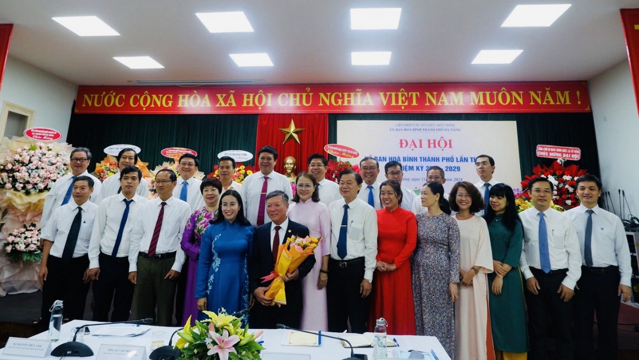 Da Nang City Peace Committee Da Nang Peace Committee Strengthens Cooperation with People's Organizations