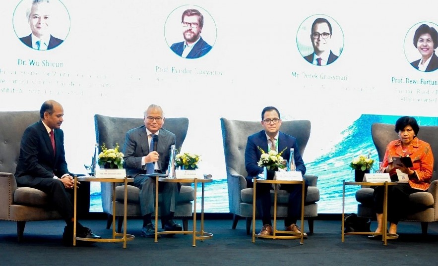 Political Will: Key to South China Sea COC Political Will: Key to South China Sea COC