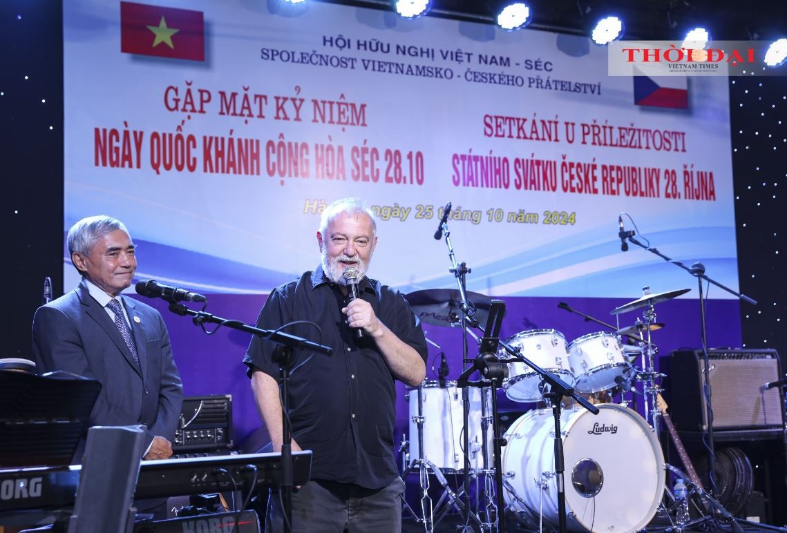 Vietnam, Czech Cultivate Common Values for The Future Vietnam, Czech Cultivate Common Values for The Future