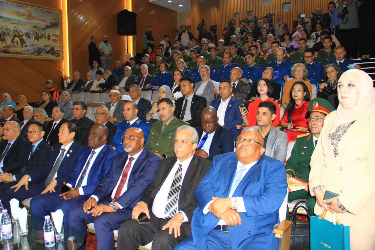 At the conference. (Photo: Vietnamese Embassy in Algeria) At the conference. (Photo: Vietnamese Embassy in Algeria)