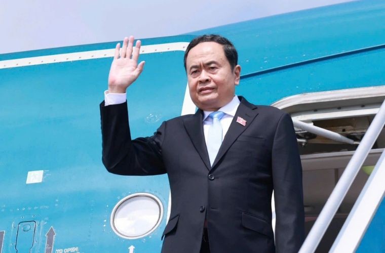 National Assembly Chairman Tran Thanh Man leaves Hanoi on November 21 for an official visit to Cambodia to attend the 12th ICAPP and the 11th Plenary Session of IPTP. National Assembly Chairman Tran Thanh Man leaves Hanoi on November 21 for an official visit to Cambodia to attend the 12th ICAPP and the 11th Plenary Session of IPTP.