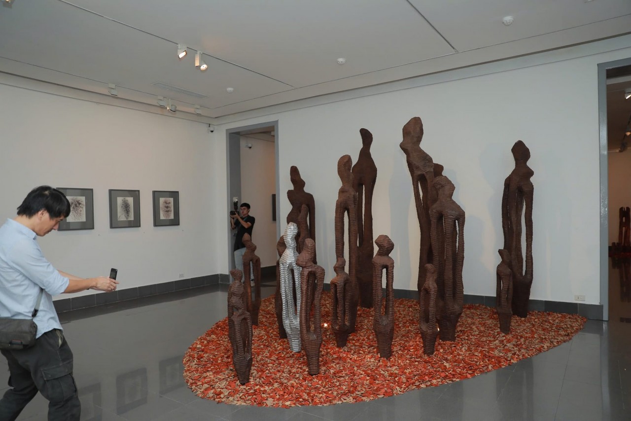 On November 15, 2024, the Vietnam National Fine Arts Museum will host the opening of Exhibition Displays Japanese Artist’s Works on Movement in Silence