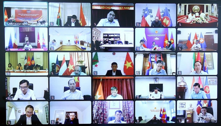 The Role of Innovation and Creativity in Cultural Diplomacy The Role of Innovation and Creativity in Cultural Diplomacy