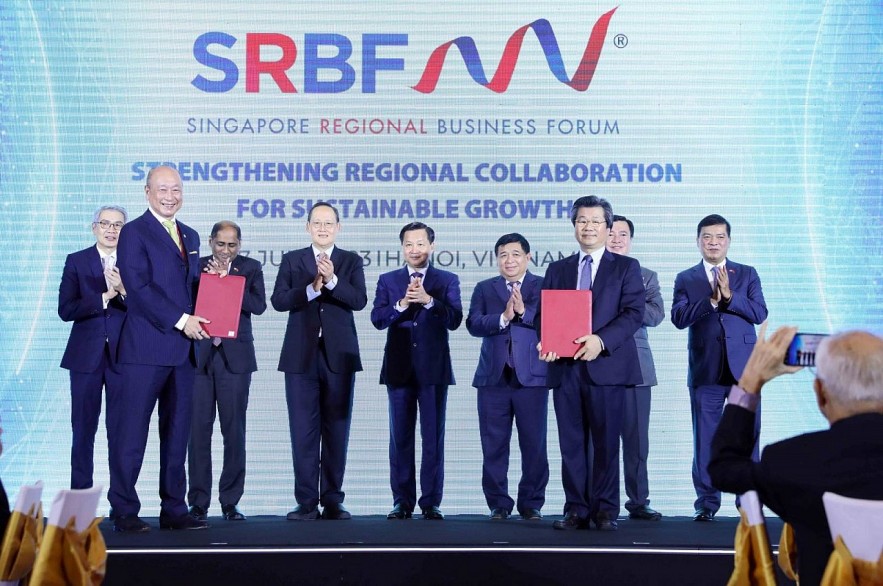 Economic Diplomacy: Solid Foundation for Elevating Vietnam-Singapore Relations Economic Diplomacy: Solid Foundation for Elevating Vietnam-Singapore Relations