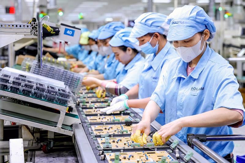 A production line of Vietnamese technology equipment products. 
