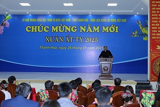 Thanh Hoa Sends VND 375 Billion to Support Poor and Disadvantaged Households on Tet Thanh Hoa Sends VND 375 Billion to Support Poor and Disadvantaged Households on Tet