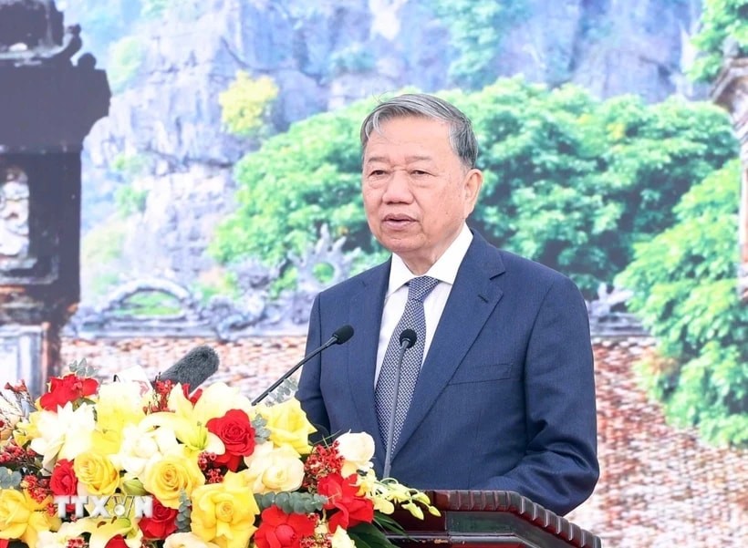 General Secretary To Lam attended the launching ceremony of Party Chief Attends Launch of Spring Tree Planting Festival in Ninh Binh