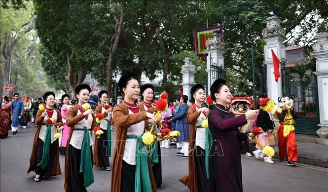 Uruguayan Media Praises Vietnam's Rich Cultural Diversity Uruguayan Media Praises Vietnam's Rich Cultural Diversity