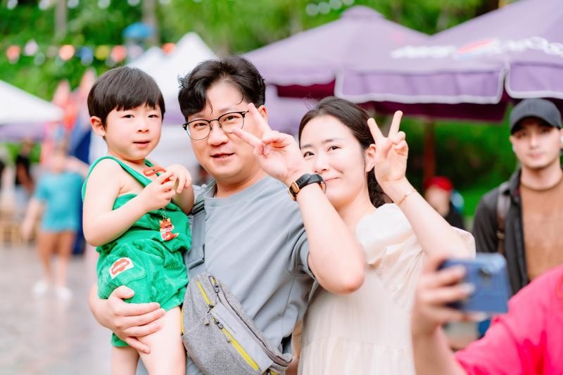 Vietnam remains the top destination for families from the Republic of Korea with young children Vietnam remains the top destination for families from the Republic of Korea with young children