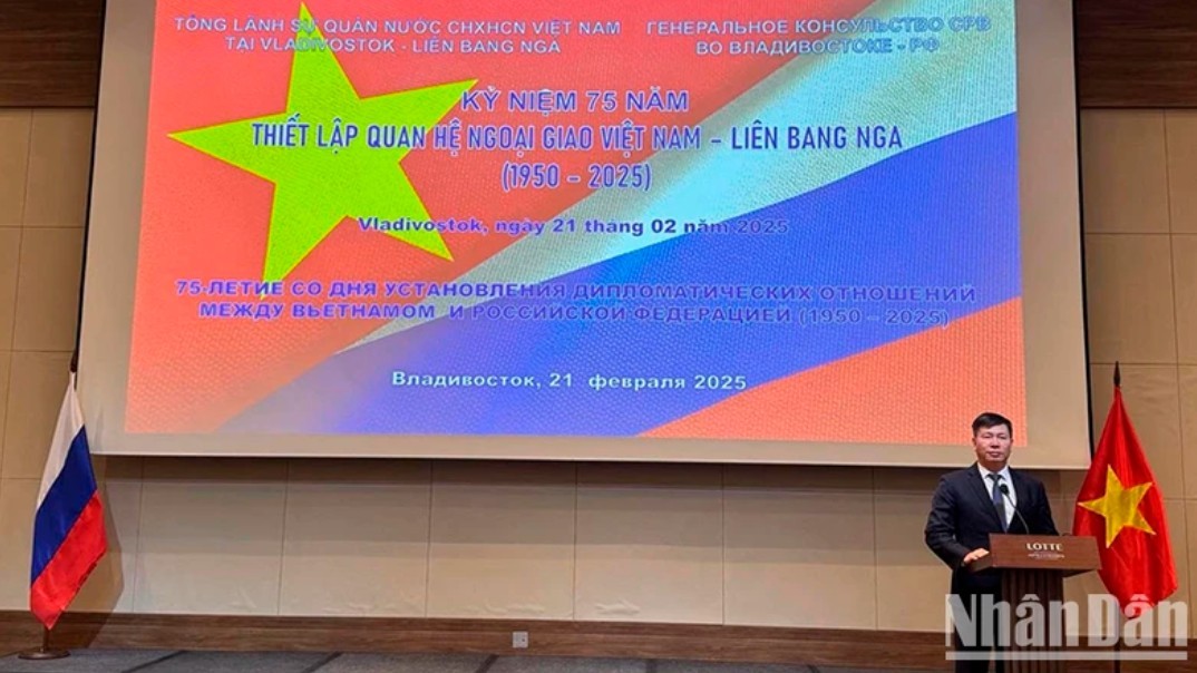 Vietnam, Russia in Far East Celebrate 75 years of Diplomatic Ties