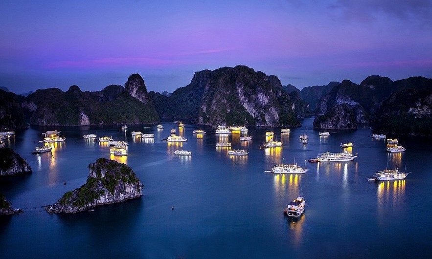 Ha Long Bay. Ha Long Bay.