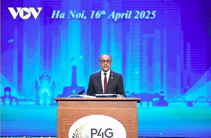 Ani Dasgupta, President and CEO of the World Resources Institute hails Vietnam’s efforts to promote clean energy transition. Ani Dasgupta, President and CEO of the World Resources Institute hails Vietnam’s efforts to promote clean energy transition.