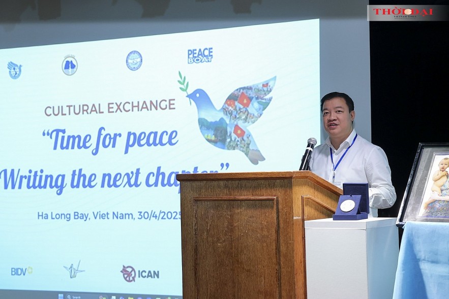 Global Community Join Hands to Write the Next Chapter of Peace Global Community Join Hands to Write the Next Chapter of Peace