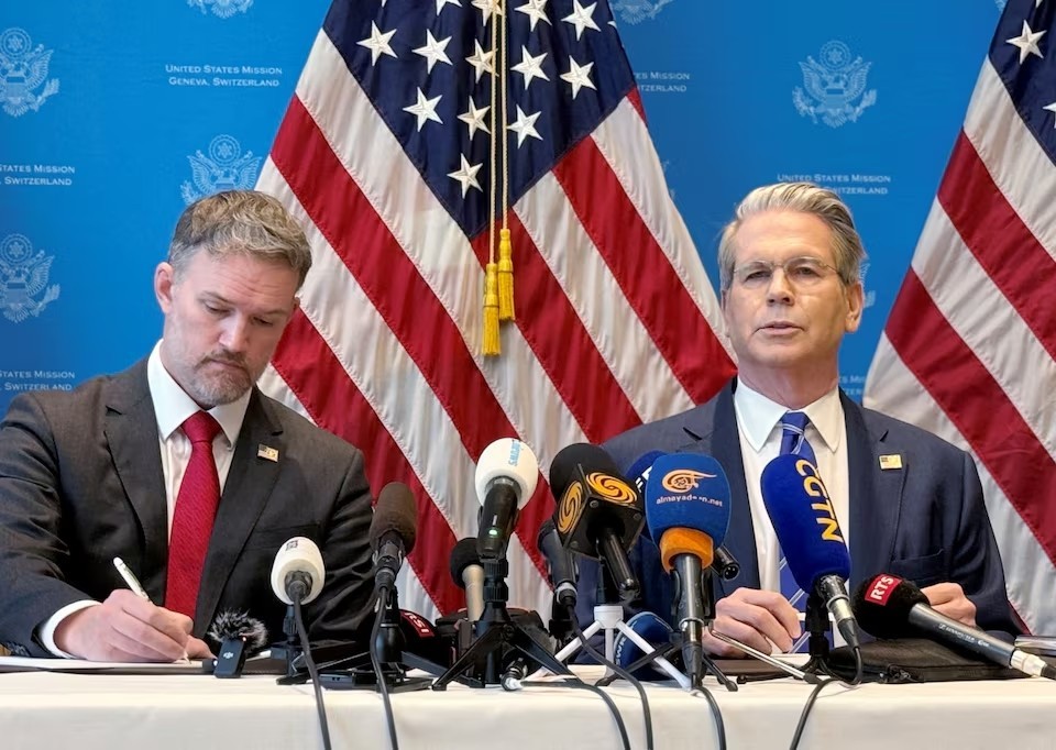 U.S. Treasury Secretary Scott Bessent (right) and US Trade Representative Jamieson Greer at a press conference following trade negotiations with China in Geneva, Switzerland, on May 12. (Photo: Reuters)
