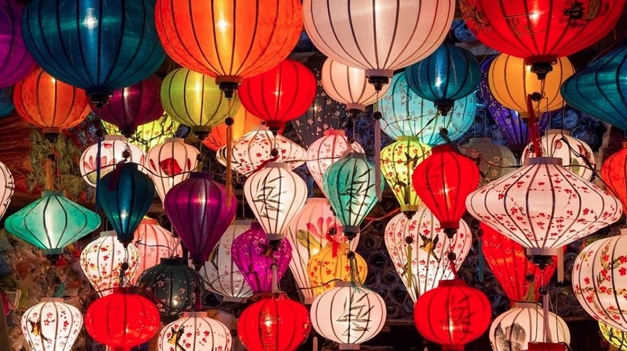 Hoi An comes first among Asia’s most enchanting lantern festivals. (Photo courtesy of Agoda) Hoi An comes first among Asia’s most enchanting lantern festivals. (Photo courtesy of Agoda)