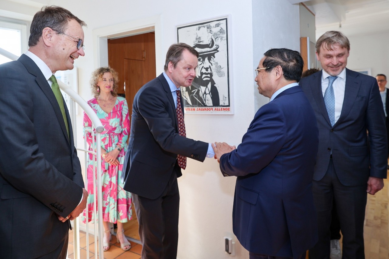 Late Swedish Prime Minister Olof Palme - A Great Friend of Vietnam Late Swedish Prime Minister Olof Palme - A Great Friend of Vietnam