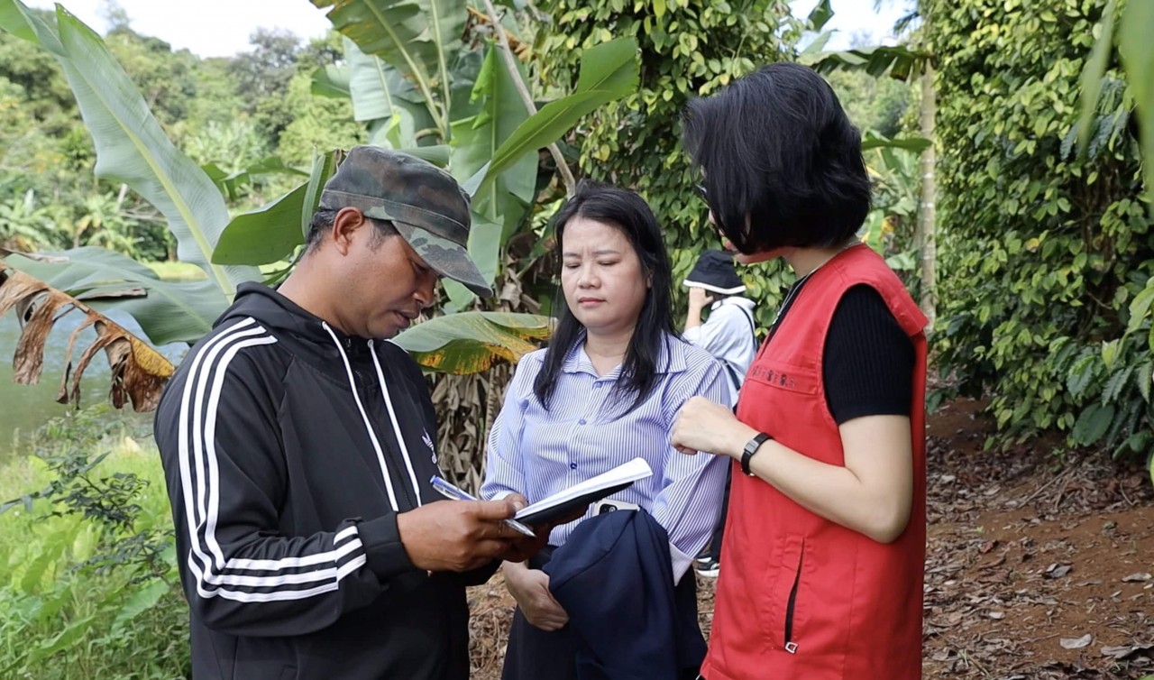 Many businesses in Dak Lak province have pledged to implement the Children’s Rights and Business Principles (CRBP). (Photo: Dinh Hoa) Many businesses in Dak Lak province have pledged to implement the Children’s Rights and Business Principles (CRBP). (Photo: Dinh Hoa)