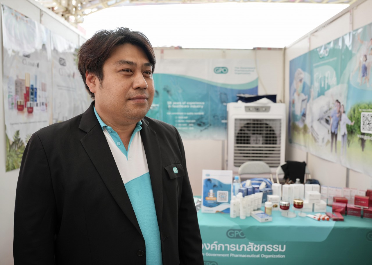 Peethaphon Rattanachinda, Director of the Sales Department under the Government Pharmaceutical Organization (GPO) of Thailand. (Photo: Thanh Thao) Peethaphon Rattanachinda, Director of the Sales Department under the Government Pharmaceutical Organization (GPO) of Thailand. (Photo: Thanh Thao)