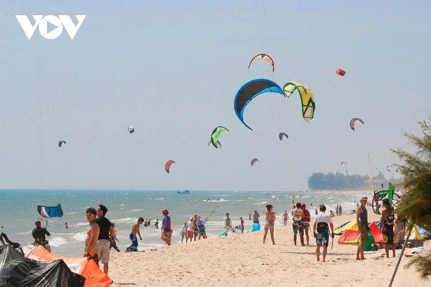Mui Ne emerges as a leading watersports destination in Southeast Asia. Mui Ne emerges as a leading watersports destination in Southeast Asia.