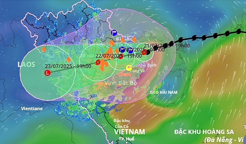 Wipha is projected to slam into the northern and north-central coastal provinces from Hai Phong to Nghe An on July 22. (Photo: VNDMS) Wipha is projected to slam into the northern and north-central coastal provinces from Hai Phong to Nghe An on July 22. (Photo: VNDMS)
