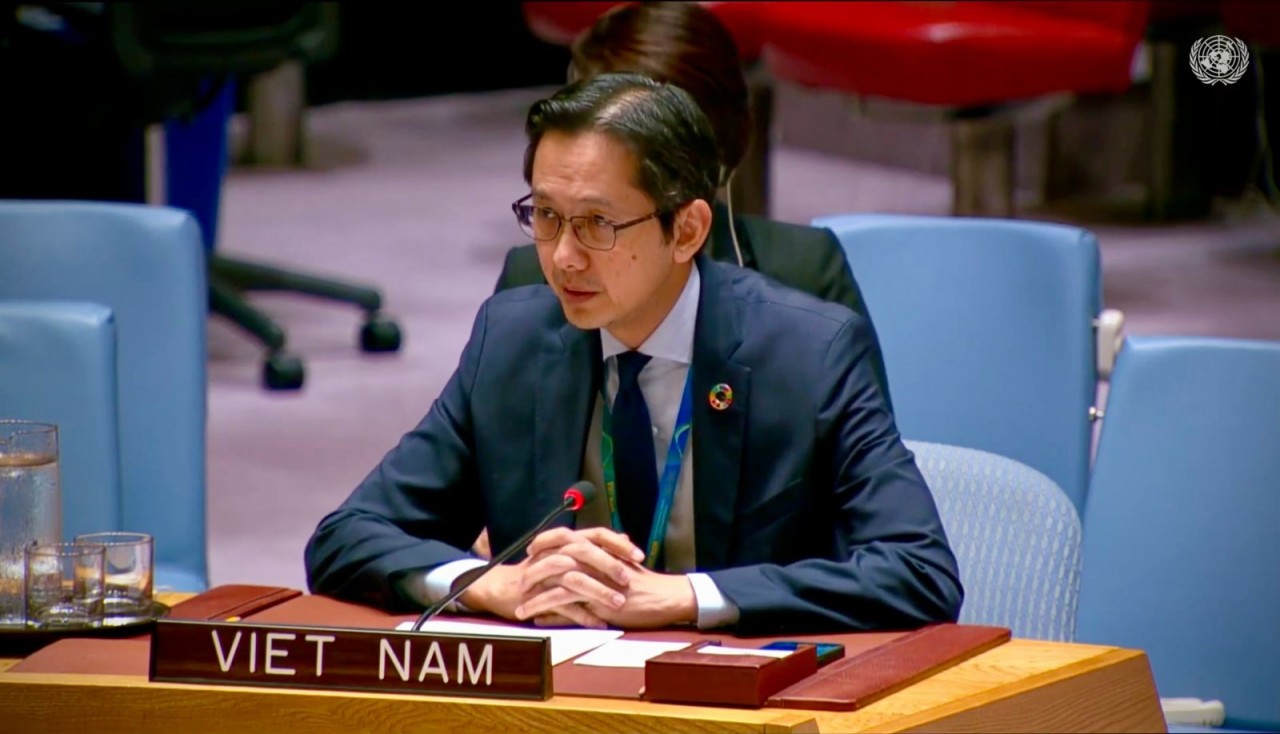 Ambassador Do Hung Viet, Permanent Representative of Vietnam to the United Nations, delivers remarks at the open debate. (Photo: Permanent Mission of Vietnam to the United Nations)