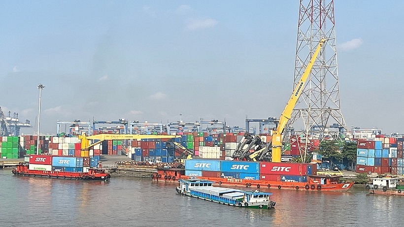 Vietnam posts trade surplus of 10.18 billion USD in the first seven months of 2025. (Photo: VNA)