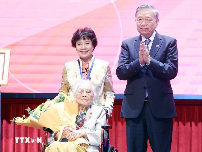 Vietnamese Diplomacy Asked to Help Connect Cooperation, Enhance Nation's Standing Vietnamese Diplomacy Asked to Help Connect Cooperation, Enhance Nation's Standing