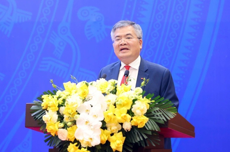 Deputy Director of the Office of the President Can Dinh Tai spoke at the press conference. (Photo: VGP) Deputy Director of the Office of the President Can Dinh Tai spoke at the press conference. (Photo: VGP)