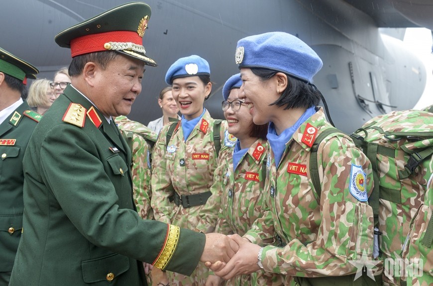 More than 200 Vietnamese Peacekeepers Set Off to UN Peace-keeping Mission More than 200 Vietnamese Peacekeepers Set Off to UN Peace-keeping Mission