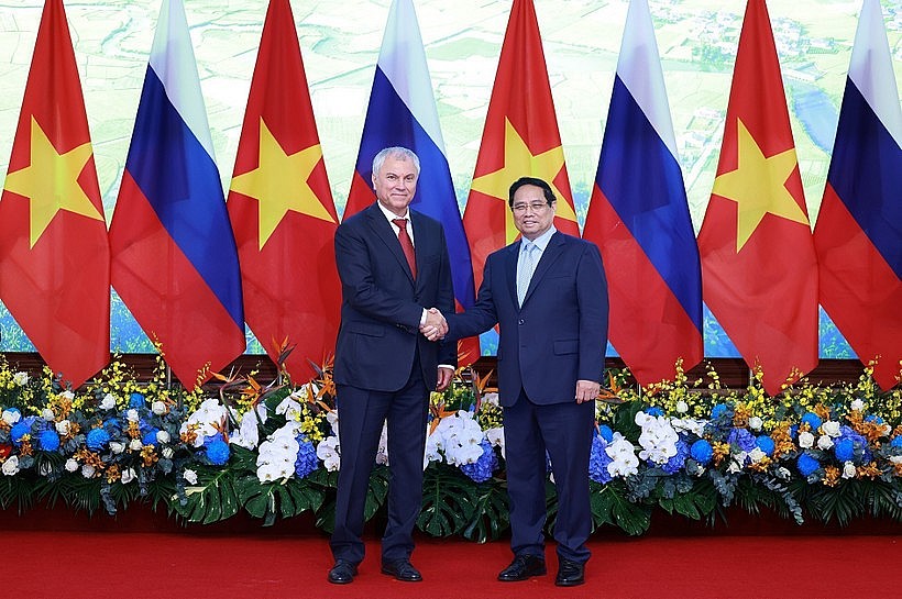 PM Pham Minh Chinh (right) meets with Chairman of the Russian State Duma Vyacheslav Volodin in Hanoi on September 29, 2025. (Photo: VNA) PM Pham Minh Chinh (right) meets with Chairman of the Russian State Duma Vyacheslav Volodin in Hanoi on September 29, 2025. (Photo: VNA)