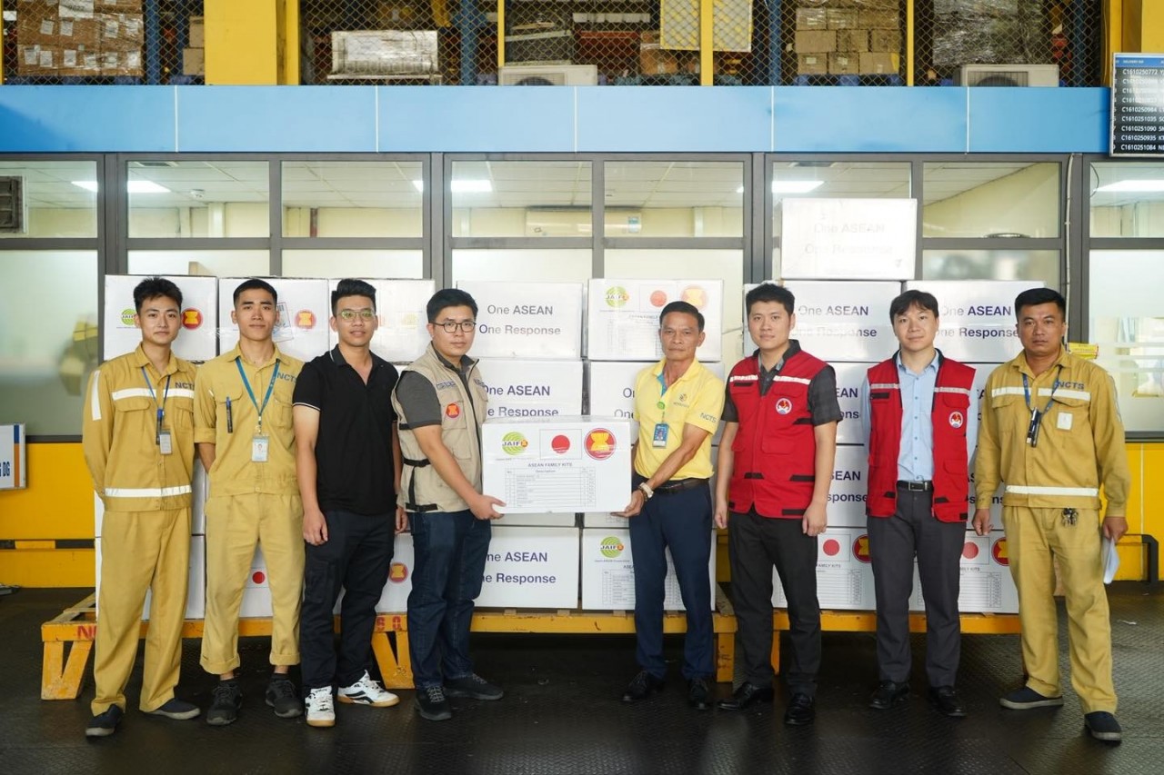 Many International Organizations Support Vietnam in Overcoming Consequences of Natural Disasters Many International Organizations Support Vietnam in Overcoming Consequences of Natural Disasters
