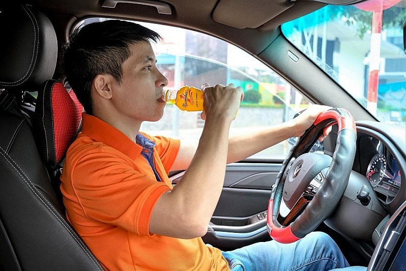 For drivers, early mornings, midday slumps, or moments of exhaustion are all times when they need an energy boost. A cold bottle of Number 1 helps them snap back, stay focused, and stay steady as they conquer every kilometer ahead.
