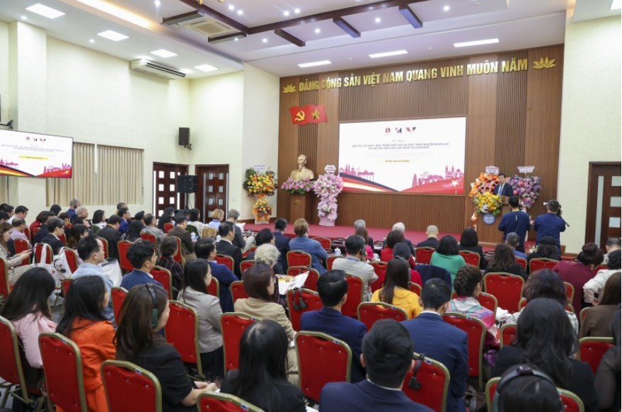 Human Resource Cooperation Tightens Vietnam-Germany Friendship Human Resource Cooperation Tightens Vietnam-Germany Friendship