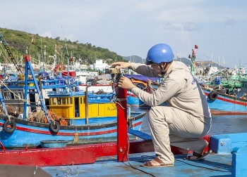 Digital Technology in Fishing Vessel Monitoring: The Key to Combating IUU Fishing