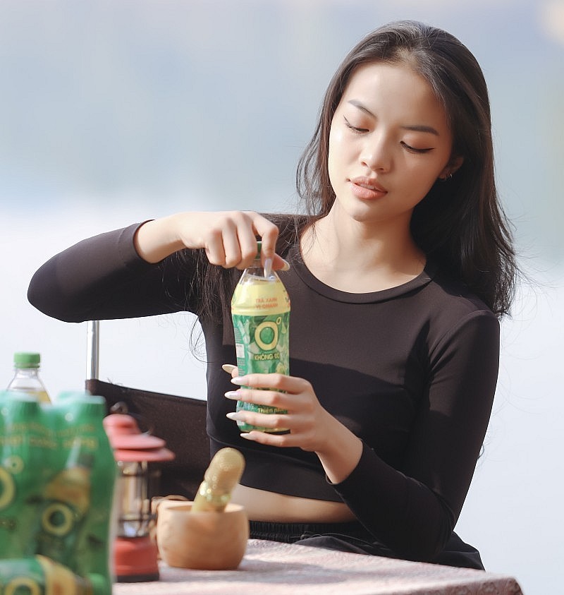 Gen Z Travels Far Just to Sleep: When Tourism and Green Tea Help Cool Down Life Gen Z Travels Far Just to Sleep: When Tourism and Green Tea Help Cool Down Life