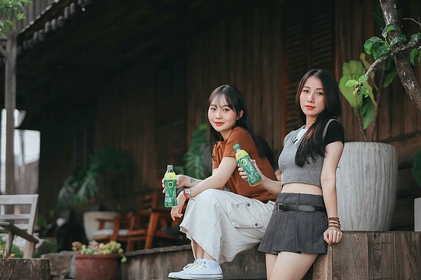 Coolcation Trend: When Young People Choose to Cool Down Life with Zero Degree Green Tea