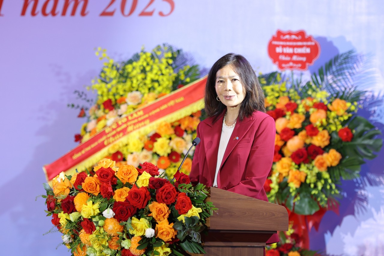 Viet Nam Union of Friendship Organizations Celebrates 75th Anniversary of Traditional Day and Patriotic Emulation Congress for 2025-2030 Period Viet Nam Union of Friendship Organizations Celebrates 75th Anniversary of Traditional Day and Patriotic Emulation Congress for 2025-2030 Period