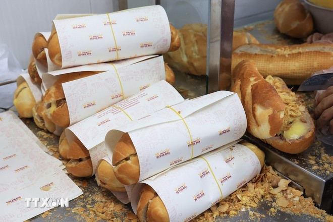 Vietnamese Banh My Shines on Global Culinary Map