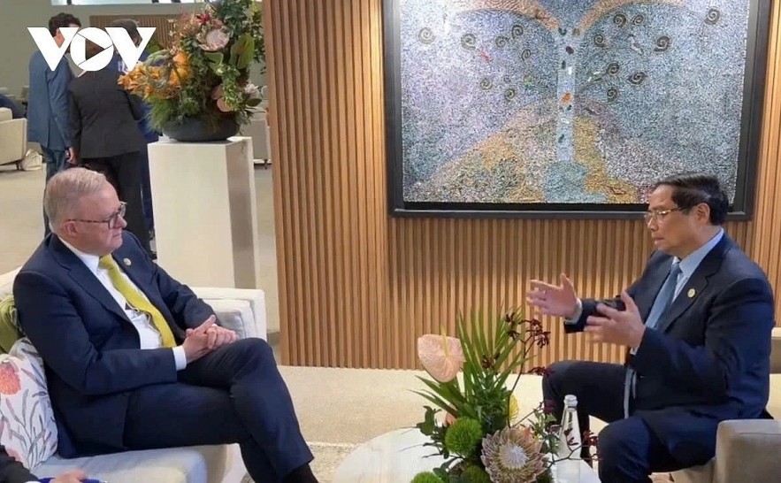 Vietnamese Prime Minister Pham Minh Chinh (R) meets Australian Prime Minister Anthony Albanese in South Africa on November 23. Vietnamese Prime Minister Pham Minh Chinh (R) meets Australian Prime Minister Anthony Albanese in South Africa on November 23.