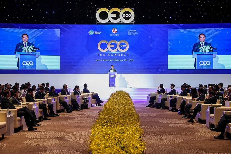 Vietnamese Prime Minister Pham Minh Chinh speaks at CEO500 - Tea Connect as part of the 2025 Autumn Economic Forum in Ho Chi Minh City. (Photo: VGP) Vietnamese Prime Minister Pham Minh Chinh speaks at CEO500 - Tea Connect as part of the 2025 Autumn Economic Forum in Ho Chi Minh City. (Photo: VGP)