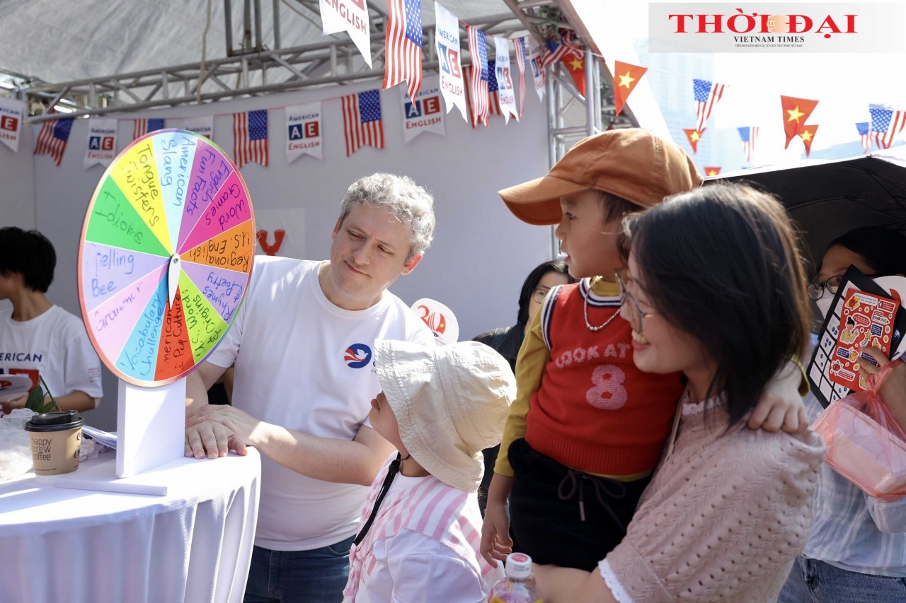 Vietnam - US Friendship On Vibrant Display In The Heart Of Hanoi