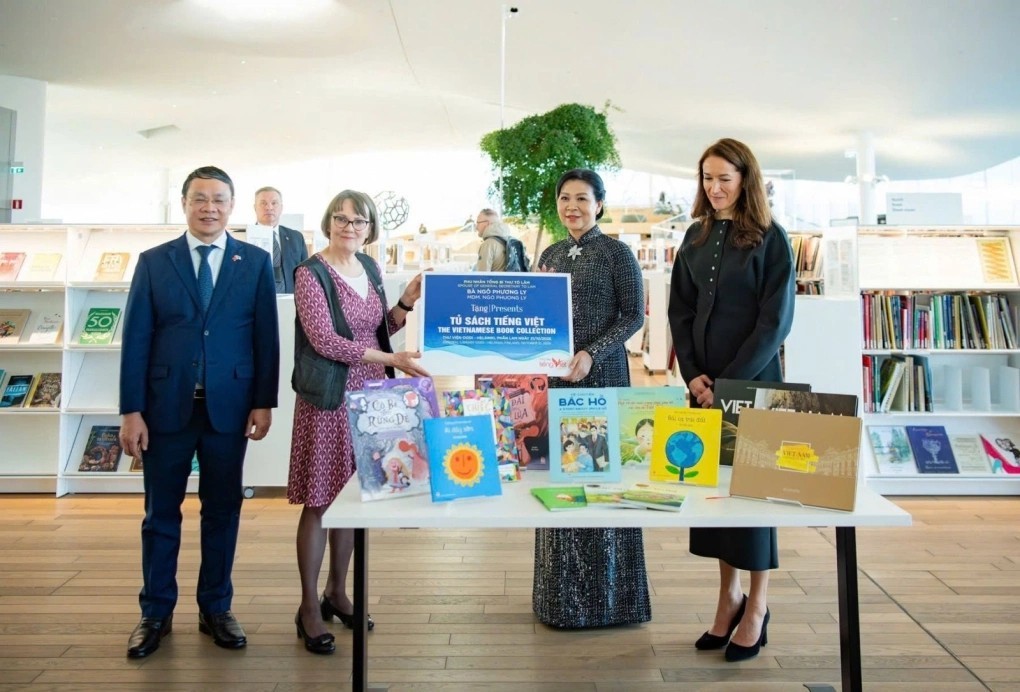 Synchronized Efforts and Strong Determination to Ensure Vietnamese Language Spreads and Endures Synchronized Efforts and Strong Determination to Ensure Vietnamese Language Spreads and Endures