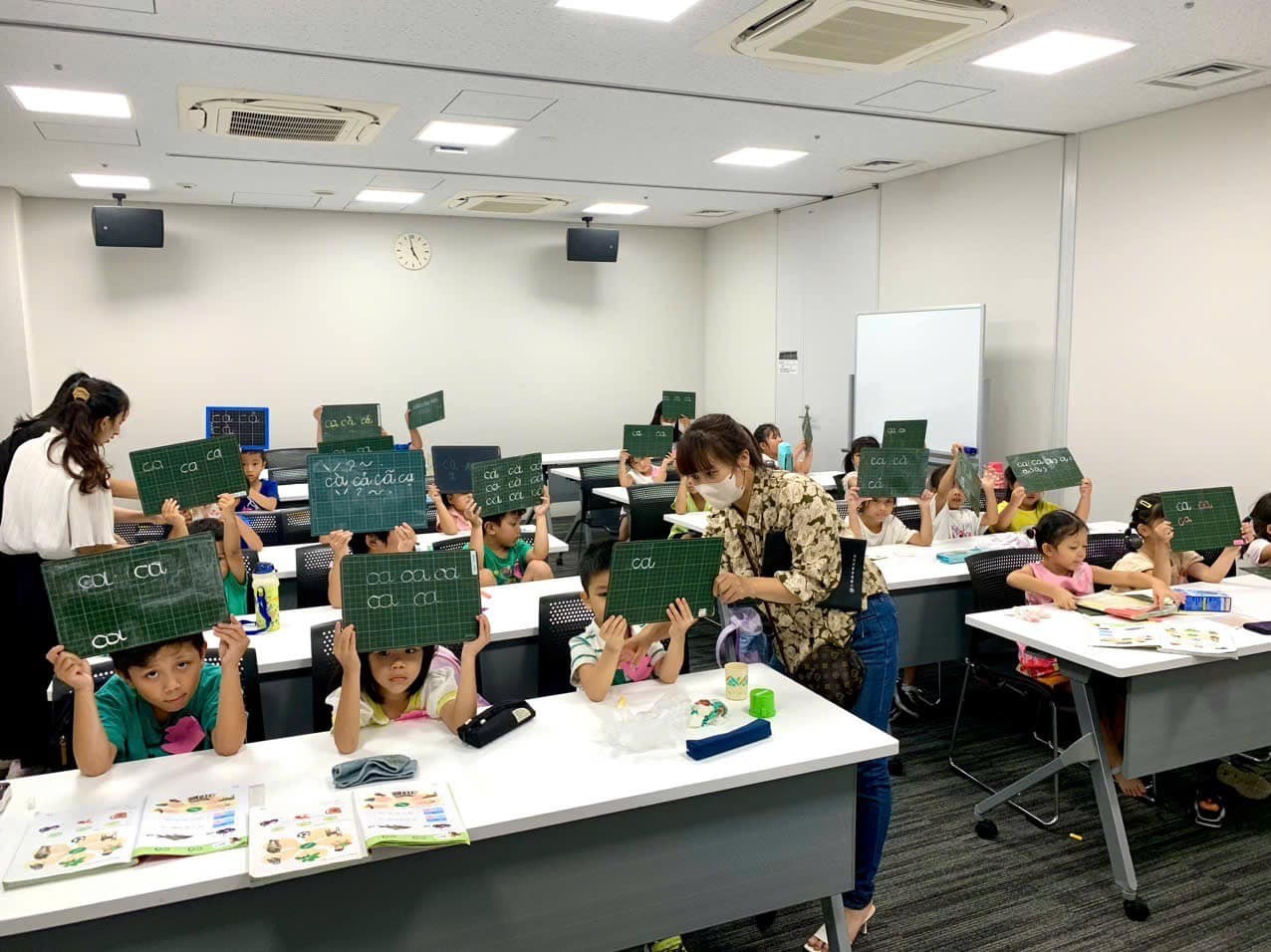 Synchronized Efforts and Strong Determination to Ensure Vietnamese Language Spreads and Endures Synchronized Efforts and Strong Determination to Ensure Vietnamese Language Spreads and Endures