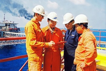 Vietnam News Today (Dec. 13): Russia-Vietnam Forum Marks 75 Years of Cooperation