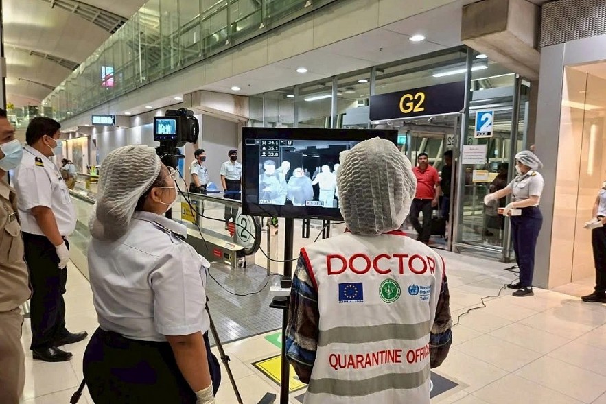 Medical staff monitor temperature screening of passengers arriving from West Bengal, India, at Suvarnabhumi International Airport in Thailand on January 25, 2026. (Photo: AP) Medical staff monitor temperature screening of passengers arriving from West Bengal, India, at Suvarnabhumi International Airport in Thailand on January 25, 2026. (Photo: AP)