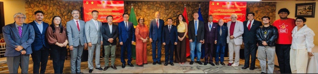Brazilian Politicians and Scholars Honor the Historical role of the Communist Party of Vietnam Brazilian Politicians and Scholars Honor the Historical role of the Communist Party of Vietnam