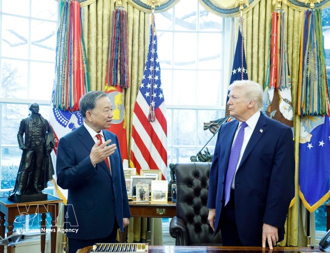 Party General Secretary To Lam meets US President Donald Trump at the White House on February 20 morning. (Photo; VNA) Party General Secretary To Lam meets US President Donald Trump at the White House on February 20 morning. (Photo; VNA)