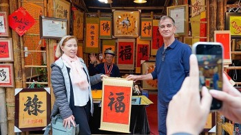 Vietnam News Today (Feb. 25): Tet Tourism Season Sees Strong Nationwide Growth